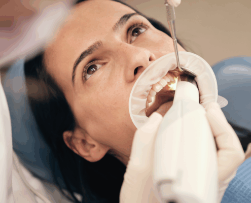 Emergency dentist treatment